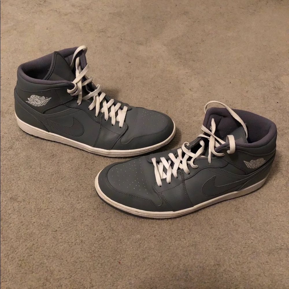 Nike Air Jordan Retro 1 Cool Greys